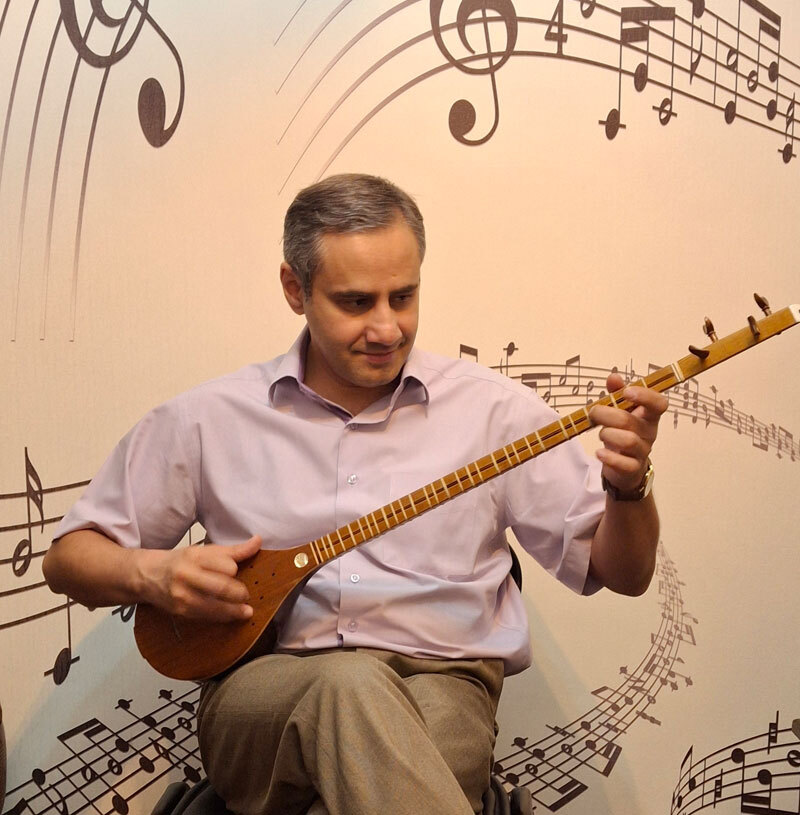 نستوه رمضانی  