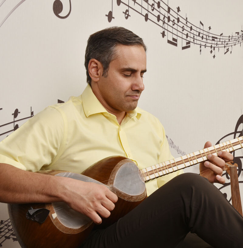 نستوه رمضانی  