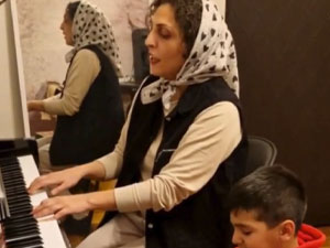   آموزش پیانو 